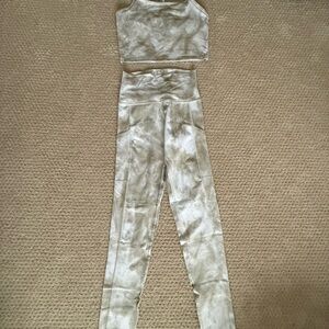 Stylish Women's Workout Set